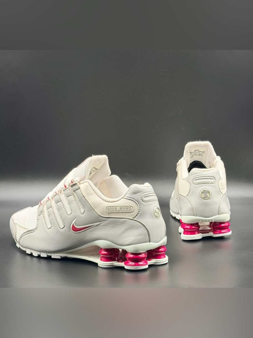 Wmns Nike Shox 'Silver'